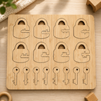 Schlüssel- und Schloss-Puzzle aus Bambusholz mit acht Schlössern und acht passenden Schlüsseln