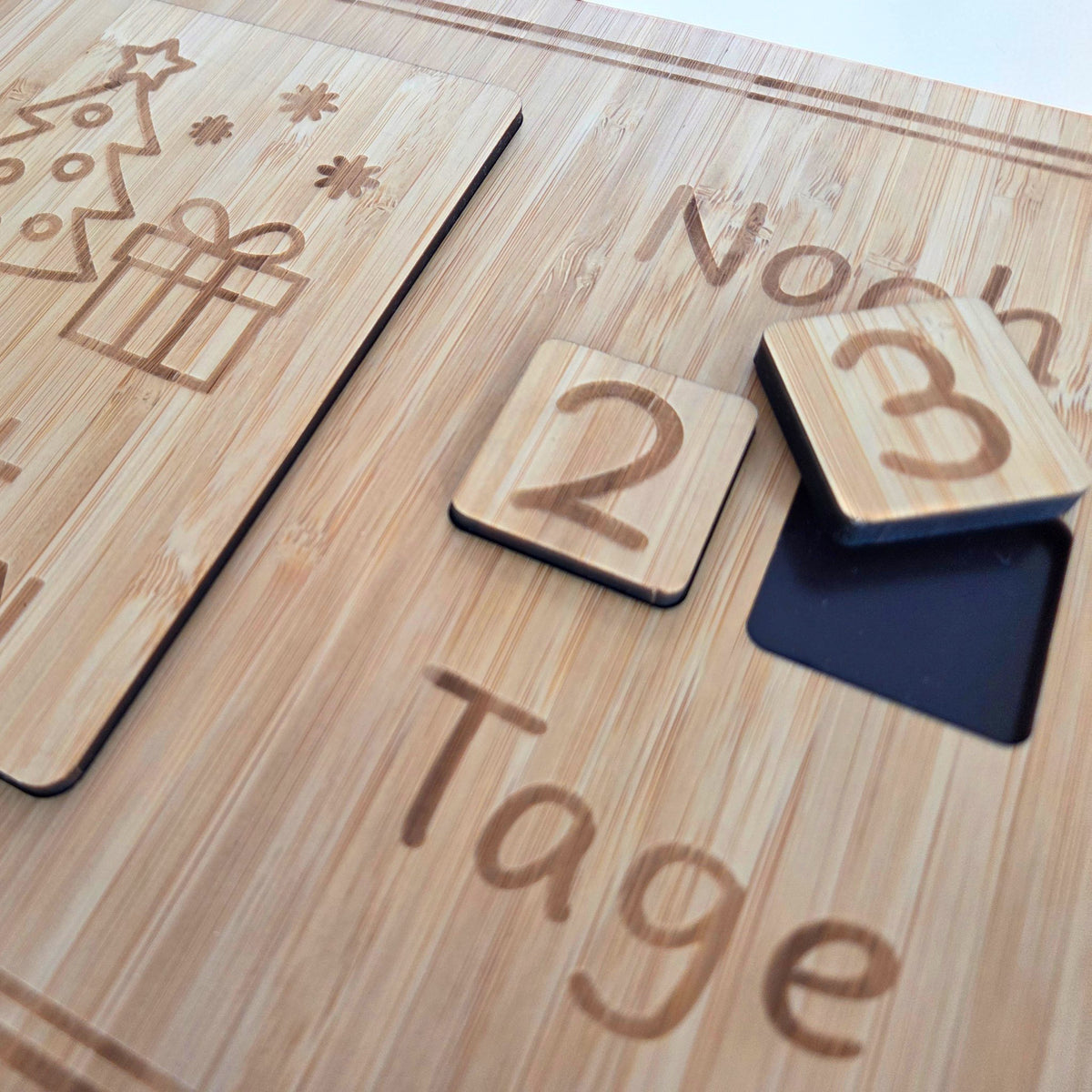 Countdown-Kalender aus Holz - Detailansicht