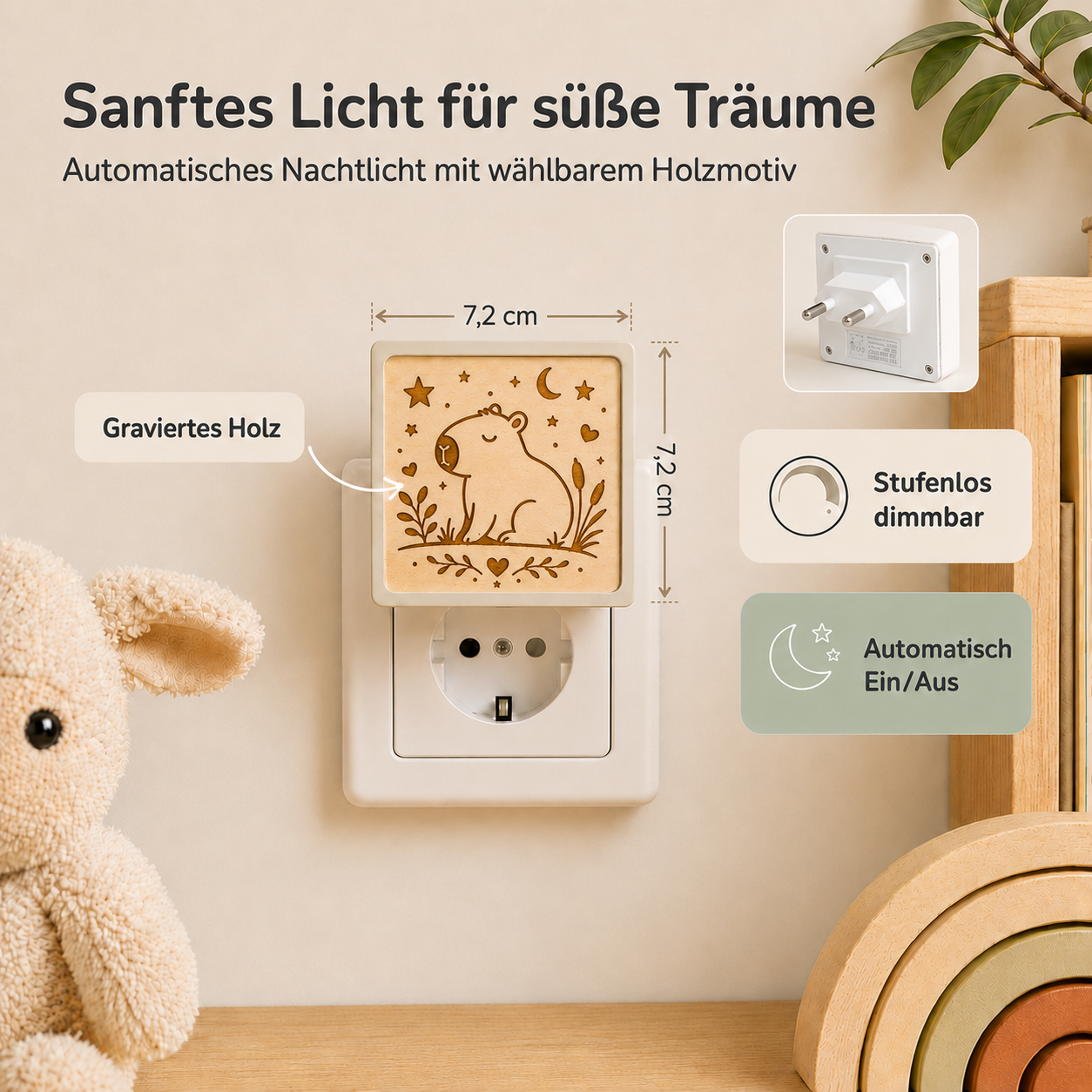 Steckdosen-Nachtlicht mit gravierter Holzfront und Capybara-Motiv, warmem Licht und Dämmerungssensor.