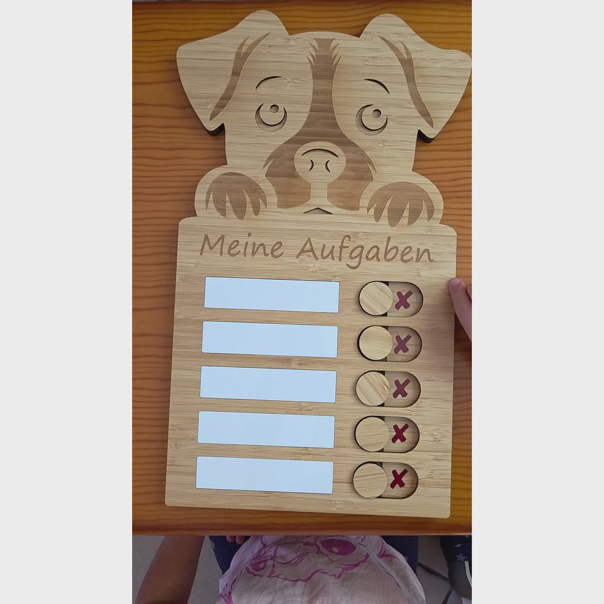 Aufgabentafel für Kinder mit Hundemotiv - Video